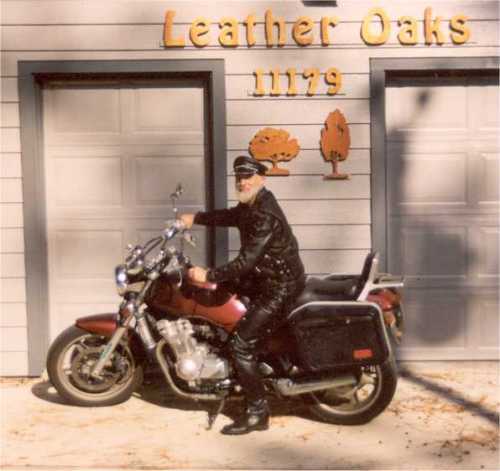 Suzuki 1100 at Leather Oaks, the Rural Location