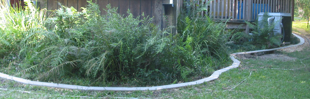 House Perimeter Roadbed